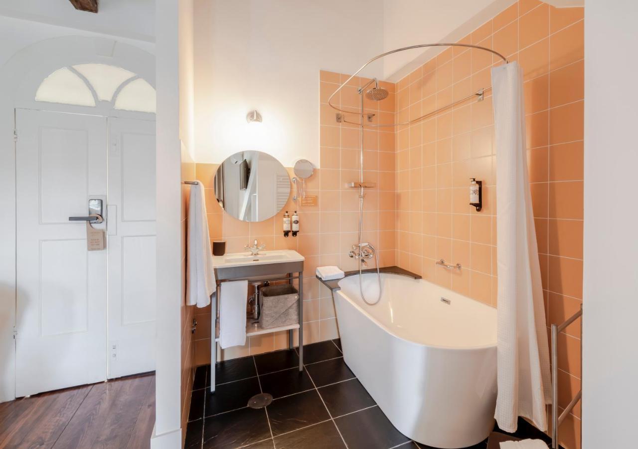 Rosario Suites Townhouse, By Oporto Collection (Adults Only) Ngoại thất bức ảnh